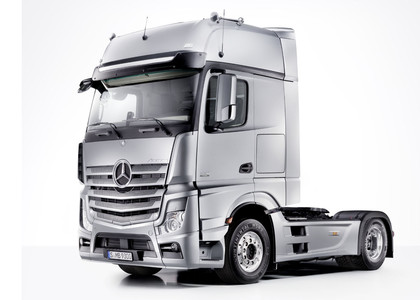 Ворсовые коврики на Mercedes Actros MP4 MP5 тягач GigaSpace 2011&nbsp;-&nbsp;2026 в Стерлитамаке