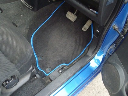 Ворсовые коврики на Honda Mobilio Spike 2002&nbsp;-&nbsp;2008 в Стерлитамаке