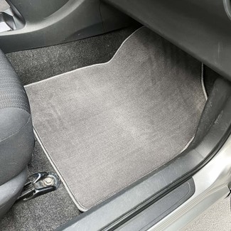 Ворсовые коврики на Toyota Auris I 2006&nbsp;-&nbsp;2012 в Стерлитамаке