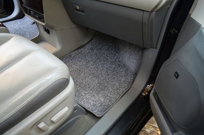 Ворсовые коврики на Toyota Sienna III 2010 - 2020 в Стерлитамаке Ворсовые коврики на Toyota Sienna III 2010 - 2020 в Стерлитамаке