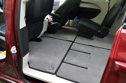 Ворсовые коврики на Chrysler Pacifica II 2016&nbsp;-&nbsp;2026 в Стерлитамаке