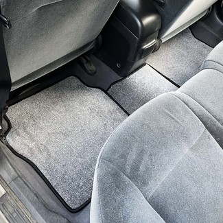 Ворсовые коврики на Nissan Primera (P12) 2001&nbsp;-&nbsp;2008 в Стерлитамаке