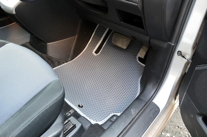 Ворсовые коврики на Mazda Premacy II 2005&nbsp;-&nbsp;2010 в Стерлитамаке
