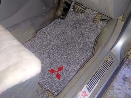 Ворсовые коврики на Mitsubishi Galant VIII 1996&nbsp;-&nbsp;2005 в Стерлитамаке