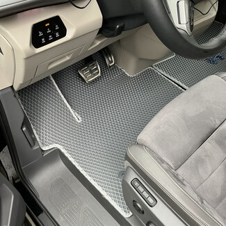 Ворсовые коврики на Volkswagen Multivan (T7) 2021&nbsp;-&nbsp;2026 в Стерлитамаке