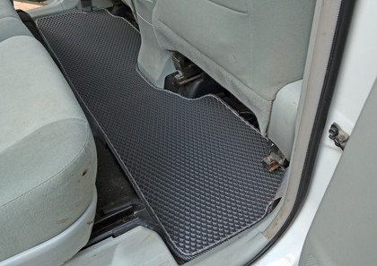 Ворсовые коврики на Toyota Prius Alpha 2011&nbsp;-&nbsp;2021 в Стерлитамаке