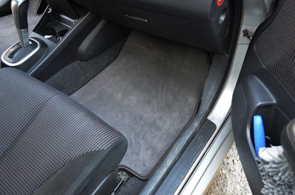 Ворсовые коврики на Nissan Tiida (C11) 2004&nbsp;-&nbsp;2014 в Стерлитамаке