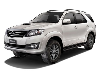 Ворсовые коврики на Toyota Fortuner I 2004&nbsp;-&nbsp;2015 в Стерлитамаке