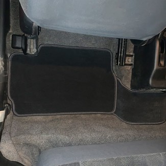 Ворсовые коврики на Mitsubishi Pajero iO 1998&nbsp;-&nbsp;2007 в Стерлитамаке