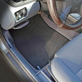 Ворсовые коврики на Nissan Almera 2 (N16) 2000&nbsp;-&nbsp;2006 в Стерлитамаке