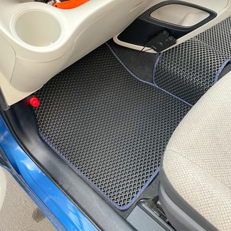 Ворсовые коврики на Toyota Sienta II 2015&nbsp;-&nbsp;2022 в Стерлитамаке