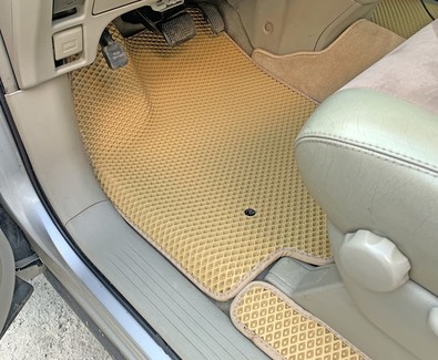 Коврики на Toyota Previa (XR30, XR40) 2000&nbsp;-&nbsp;2007 в Стерлитамаке