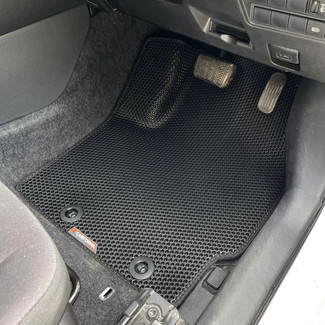 EVA коврики на Toyota Yaris IV 2019&nbsp;-&nbsp;2026 в Стерлитамаке