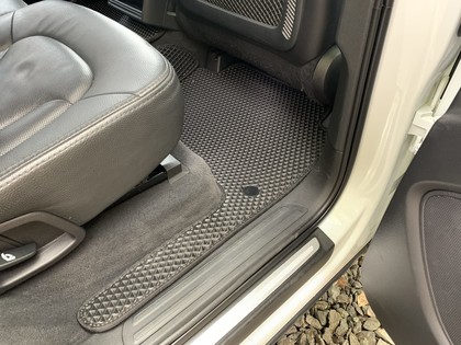 Ворсовые коврики на Audi Q7 I 2005&nbsp;-&nbsp;2015 в Стерлитамаке
