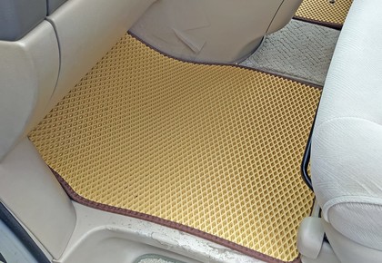 Ворсовые коврики на Toyota Alphard (H10) 2002&nbsp;-&nbsp;2008 в Стерлитамаке