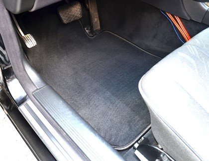 Ворсовые коврики на Mercedes E (W210) 1995&nbsp;-&nbsp;2002 в Стерлитамаке
