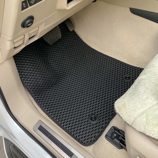 Ворсовые коврики на Toyota Land Cruiser 300 2021&nbsp;-&nbsp;2026 в Стерлитамаке