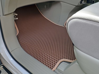 Ворсовые коврики на Toyota Estima III 2006&nbsp;-&nbsp;2019 в Стерлитамаке