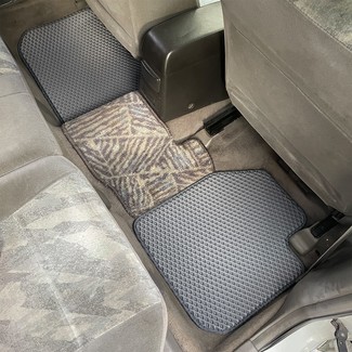 Ворсовые коврики на Nissan Expert (W11) 1999&nbsp;-&nbsp;2006 в Стерлитамаке
