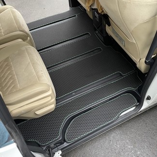 Ворсовые коврики на Toyota Vellfire (H30) 2015&nbsp;-&nbsp;2023 в Стерлитамаке