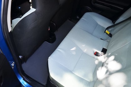 Ворсовые коврики на Toyota Prius C 2011&nbsp;-&nbsp;2021 в Стерлитамаке