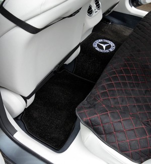 Ворсовые коврики на Mercedes C (W205) 2014&nbsp;-&nbsp;2023 в Стерлитамаке
