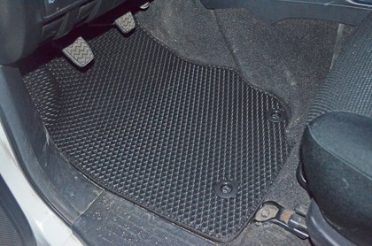 Коврики на Toyota Hilux VII 2008&nbsp;-&nbsp;2015 в Стерлитамаке