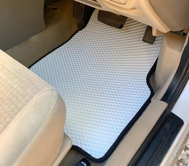 Коврики на Nissan Sunny (B15) 1998&nbsp;-&nbsp;2004 в Стерлитамаке