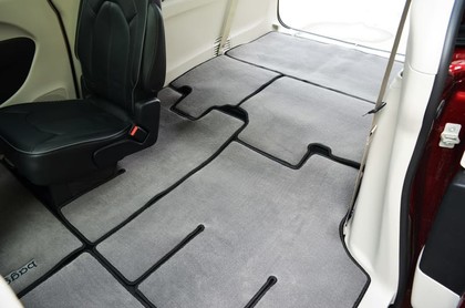 Ворсовые коврики на Chrysler Pacifica II 2016&nbsp;-&nbsp;2026 в Стерлитамаке
