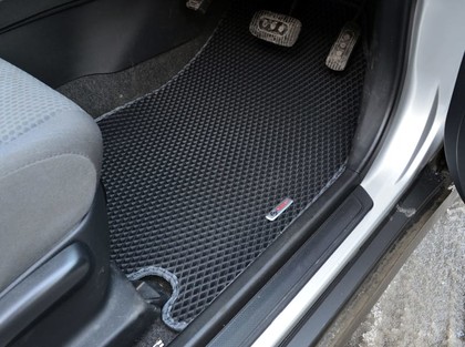 Ворсовые коврики на Nissan Wingroad (Y12) 2005&nbsp;-&nbsp;2018 в Стерлитамаке