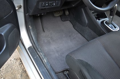 Ворсовые коврики на Nissan Tiida (C11) 2004&nbsp;-&nbsp;2014 в Стерлитамаке
