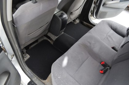 Ворсовые коврики на Toyota Prius (20) 2004&nbsp;-&nbsp;2009 в Стерлитамаке