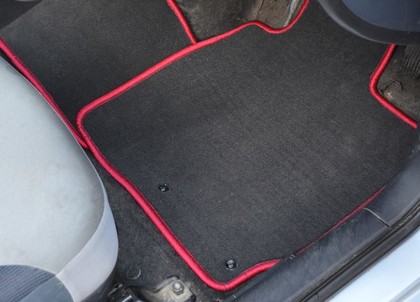 Ворсовые коврики на Mitsubishi Colt 6 2002 - 2012 в Стерлитамаке Ворсовые коврики на Mitsubishi Colt 6 2002 - 2012 в Стерлитамаке