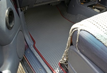 Ворсовые коврики на Toyota Land Cruiser Prado 95 1996&nbsp;-&nbsp;2002 в Стерлитамаке