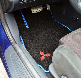 Ворсовые коврики на Mitsubishi Eclipse IV 2005&nbsp;-&nbsp;2011 в Стерлитамаке