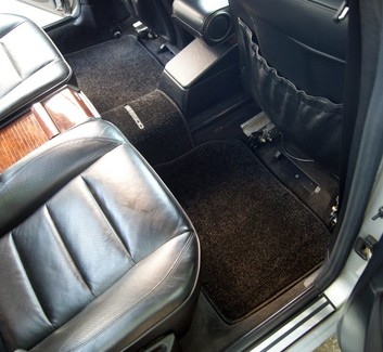 Ворсовые коврики на Mercedes E (W124) 1986&nbsp;-&nbsp;1996 в Стерлитамаке