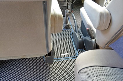 Коврики на Mitsubishi Delica 4 1994 - 2007 в Стерлитамаке Коврики на Mitsubishi Delica 4 1994 - 2007 в Стерлитамаке