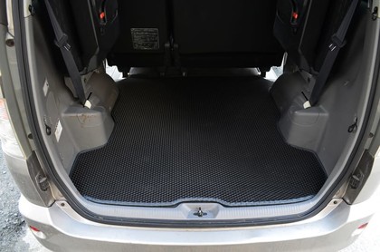 Ворсовые коврики на Toyota Voxy (R60) 2001&nbsp;-&nbsp;2007 в Стерлитамаке
