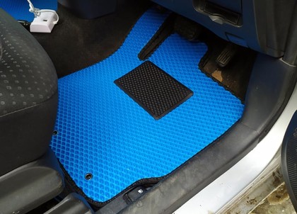 Ворсовые коврики на Toyota Ractis I 2005&nbsp;-&nbsp;2010 в Стерлитамаке